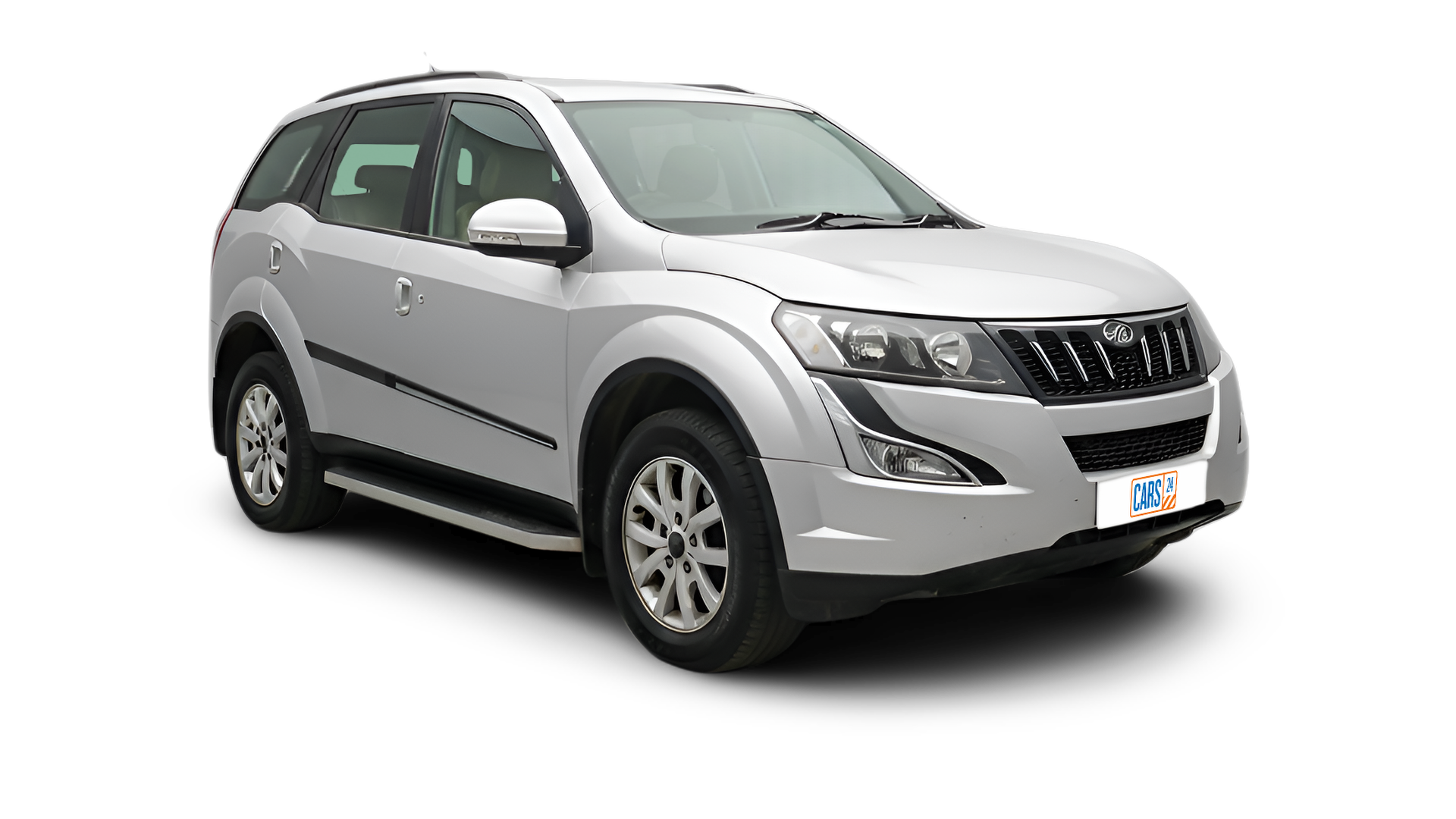 Mahindra XUV500-img